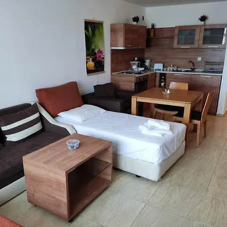 One- Bed Apart For Rent At Sunny Apartman Napospart